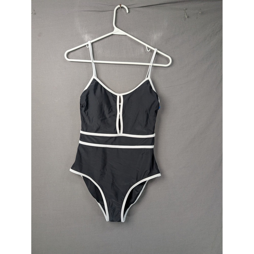 Cupshe Black and White Keyhole Strappy Back One Piece Swimsuit Small 7633